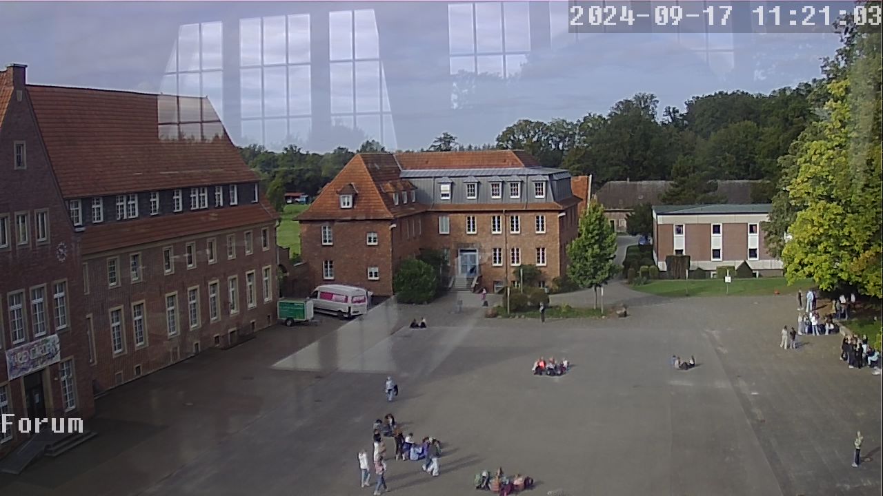 Webcam Schulhof 10:21