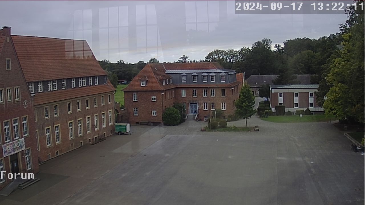 Webcam Schulhof 12:22