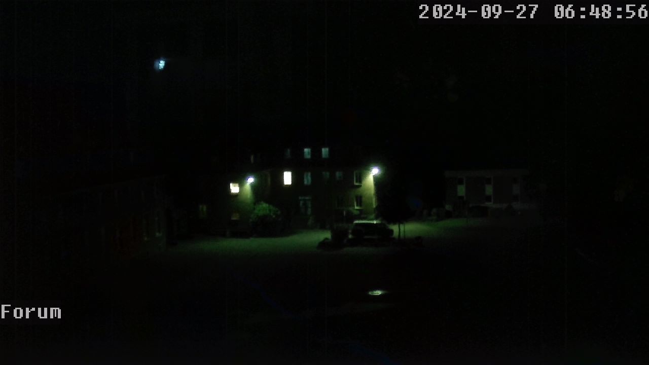 Webcam Schulhof 05:48