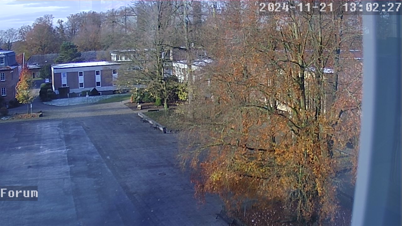 Webcam Schulhof 12:02