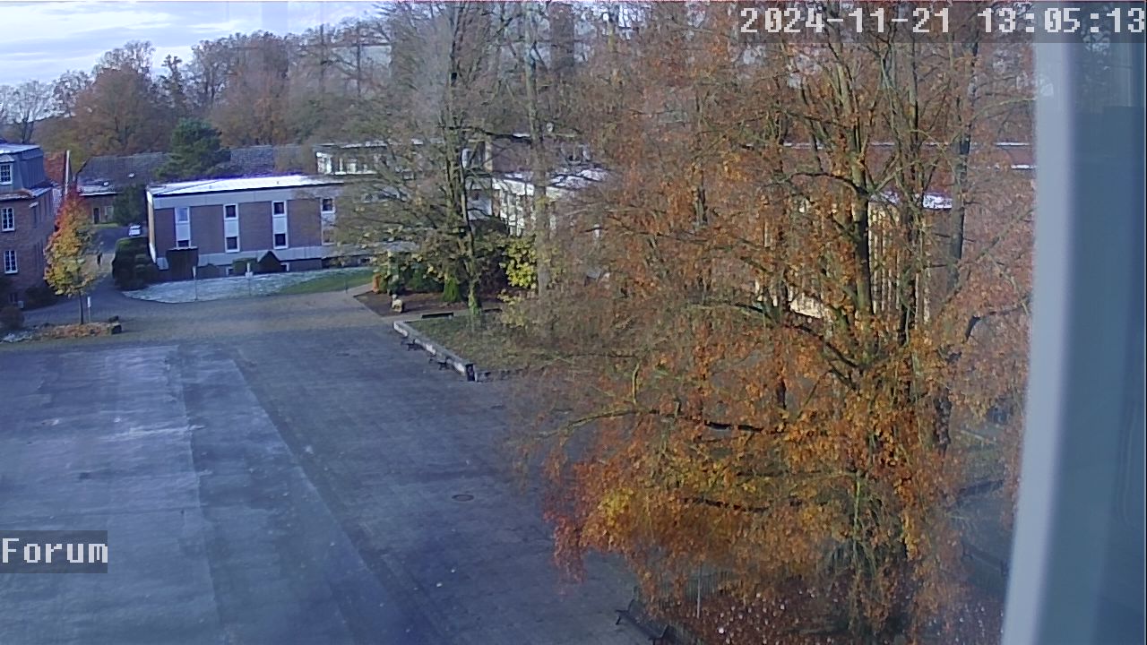 Webcam Schulhof 12:05