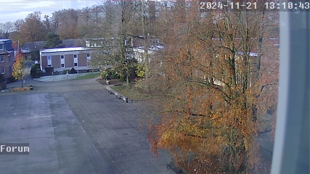 Webcam Schulhof 12:10