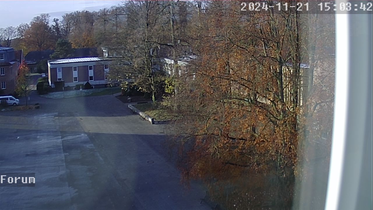 Webcam Schulhof 14:03