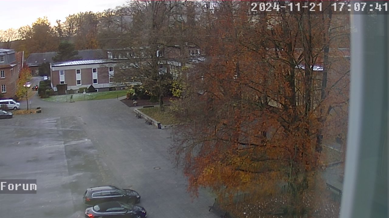 Webcam Schulhof 16:07