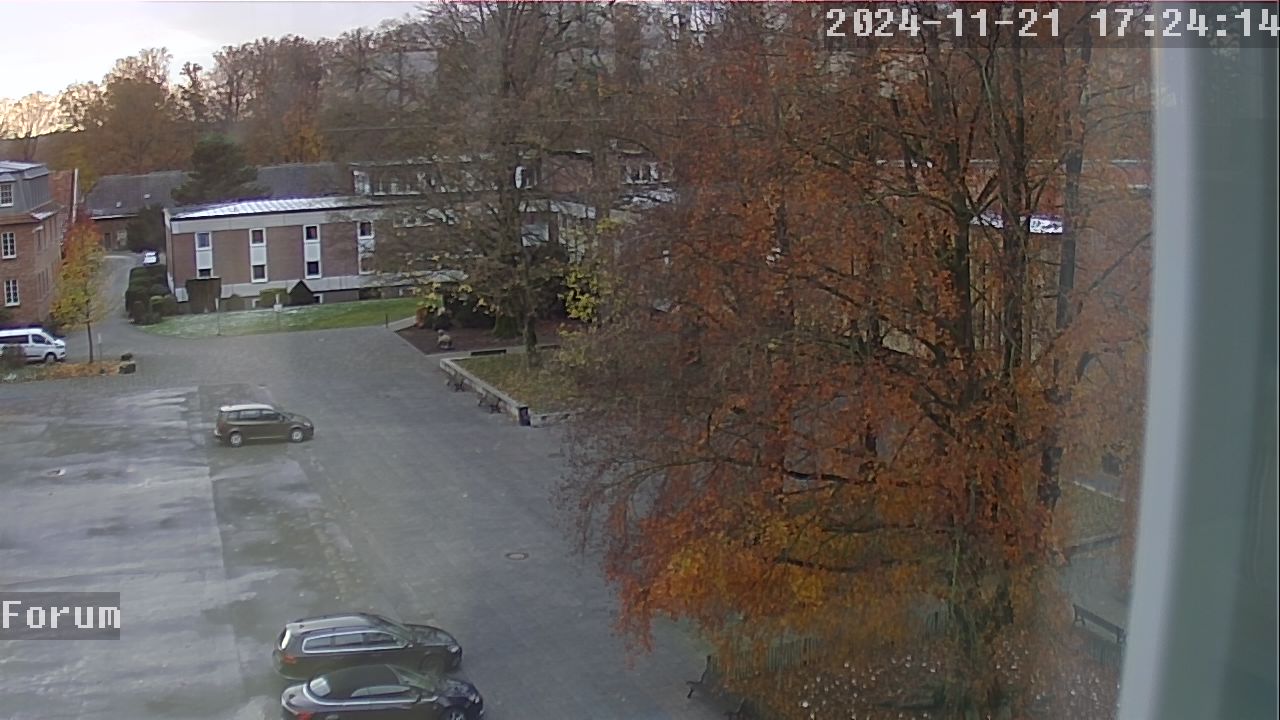 Webcam Schulhof 16:24