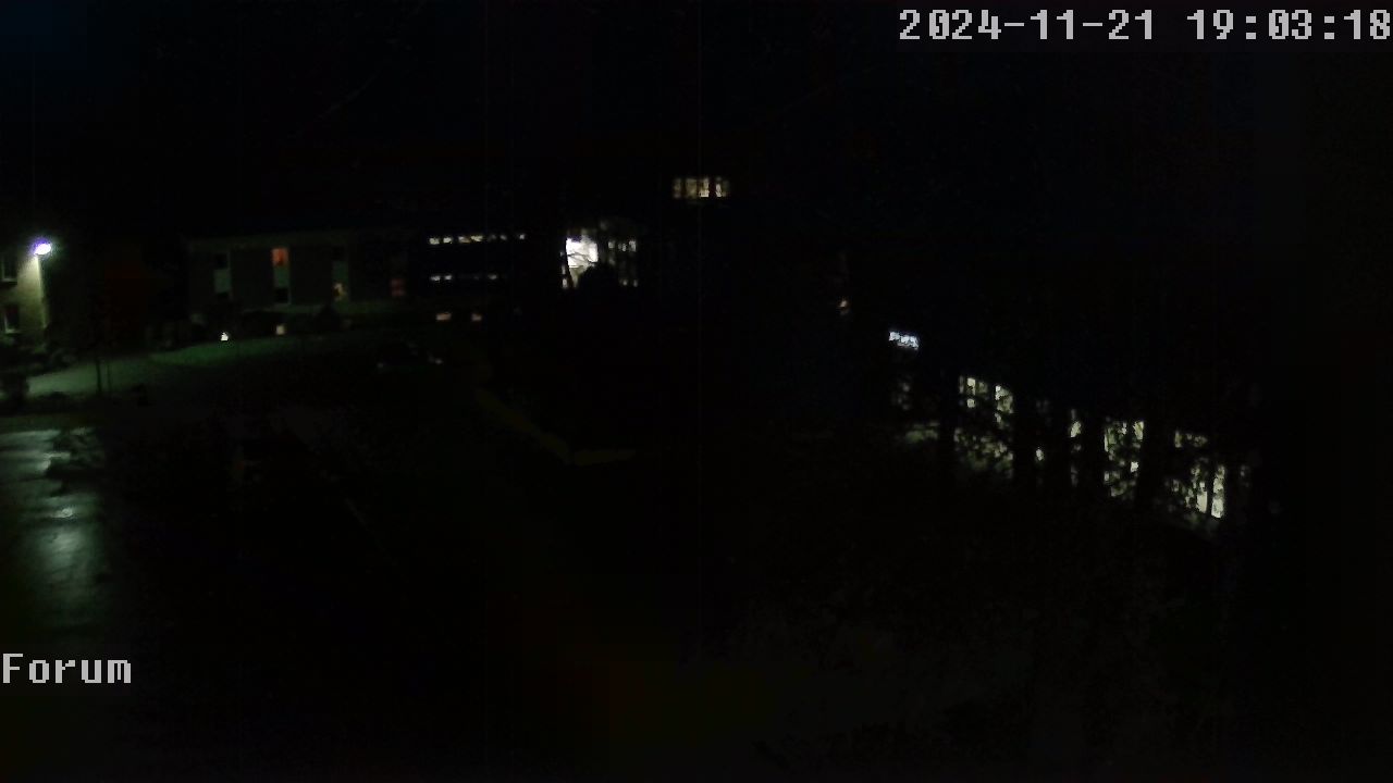 Webcam Schulhof 18:03