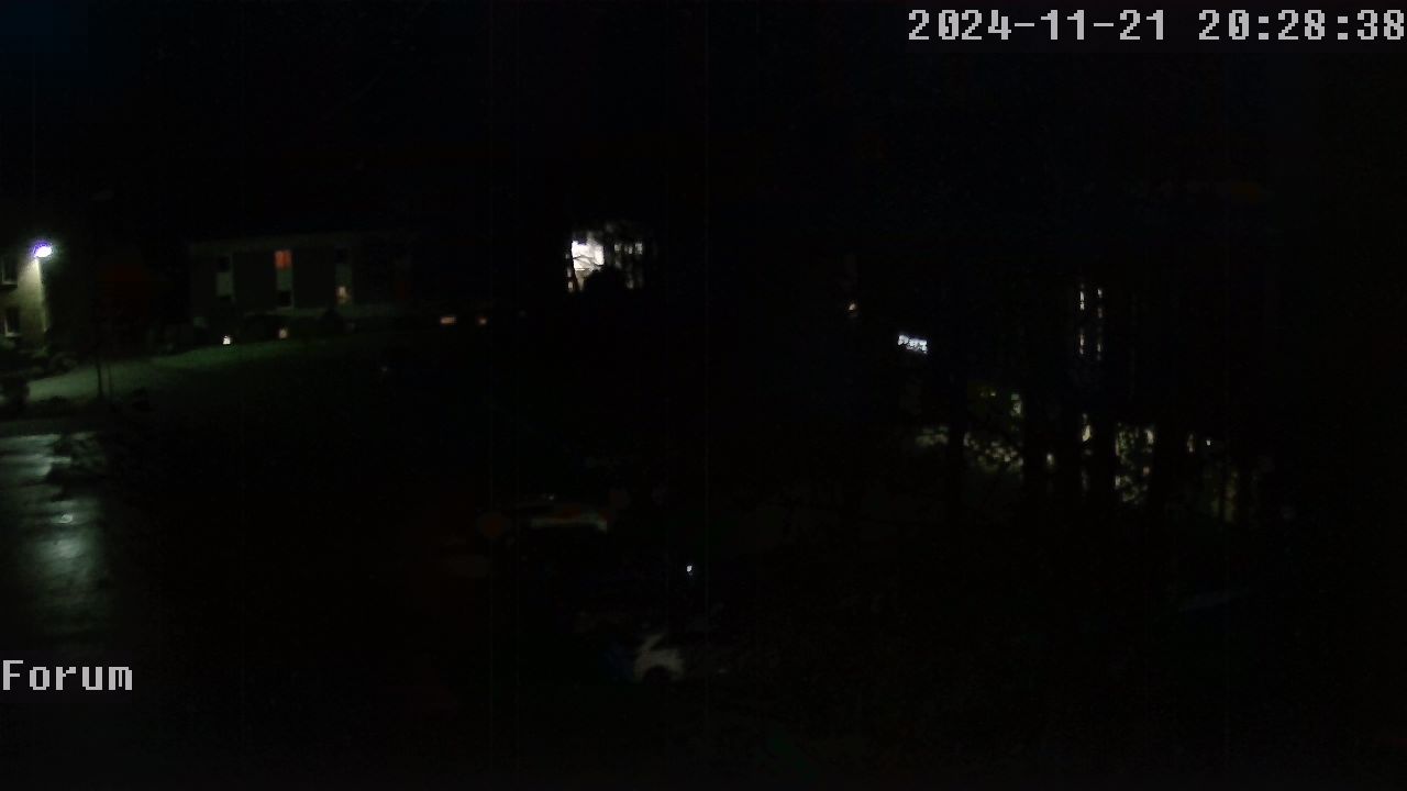 Webcam Schulhof 19:28