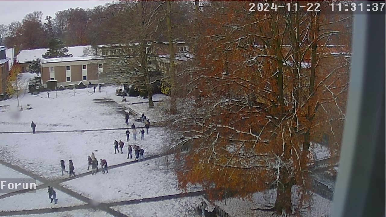 Webcam Schulhof 10:31