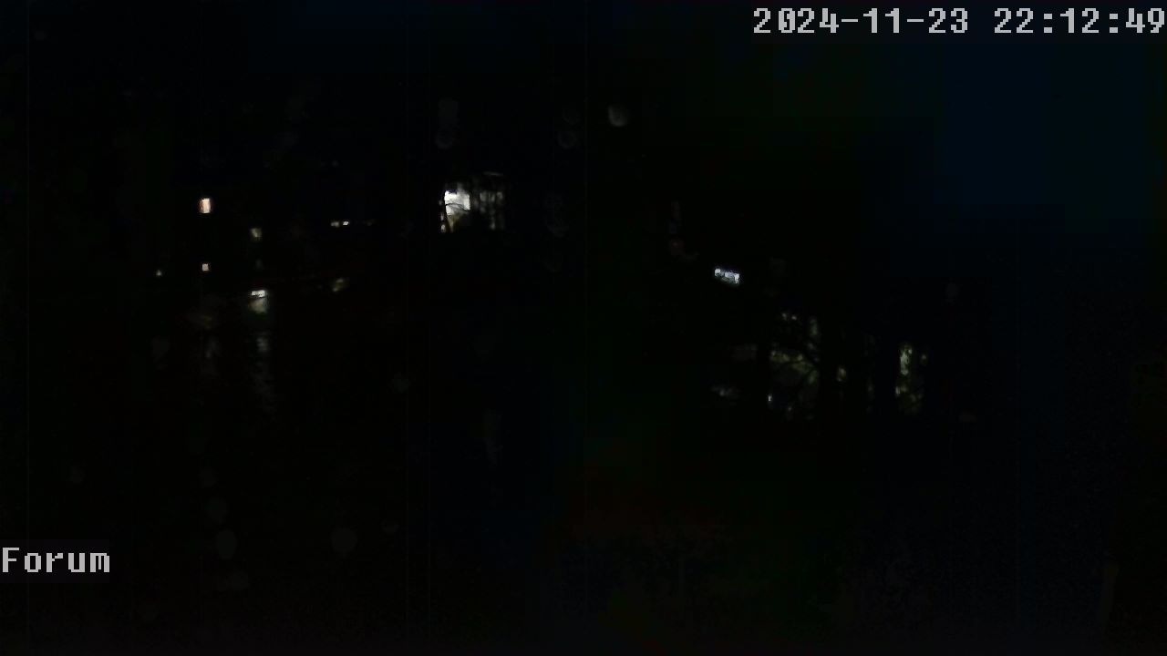 Webcam Schulhof 21:12