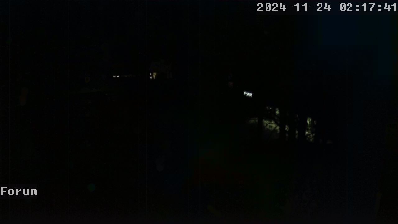 Webcam Schulhof 01:17