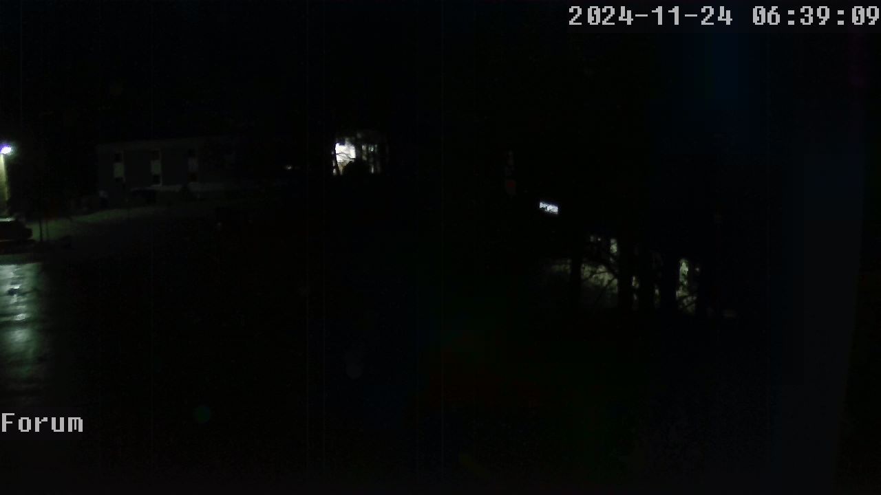 Webcam Schulhof 05:39