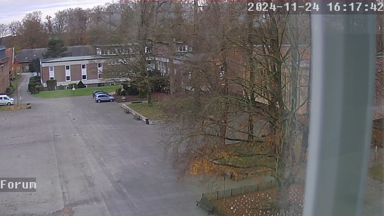 Webcam Schulhof 15:17