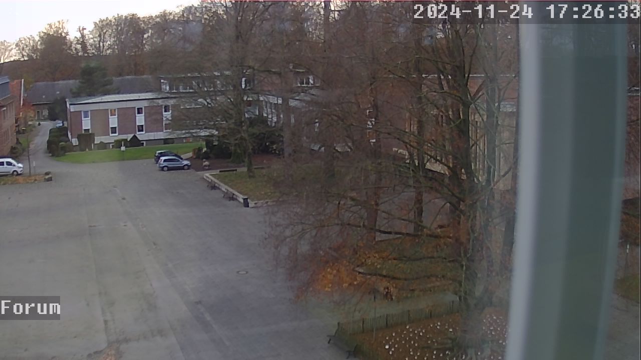 Webcam Schulhof 16:26