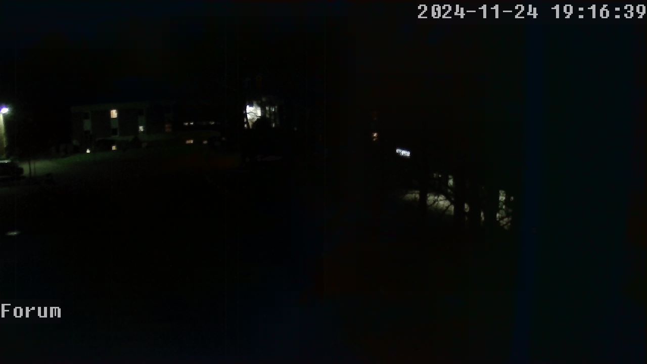 Webcam Schulhof 18:16