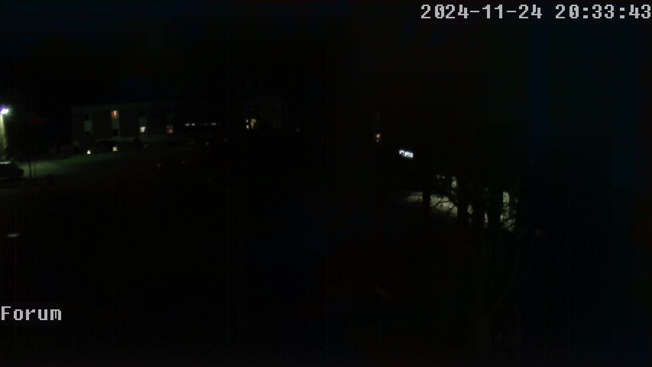 Webcam Schulhof 19:33