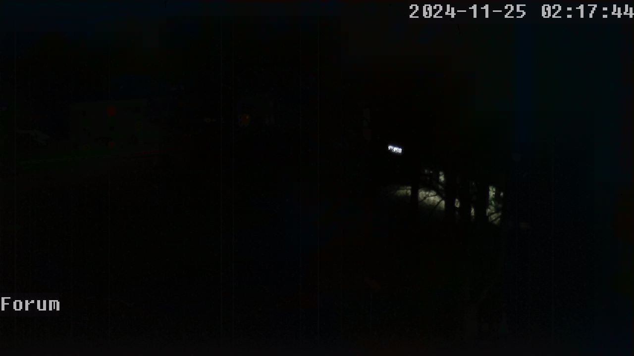 Webcam Schulhof 01:17