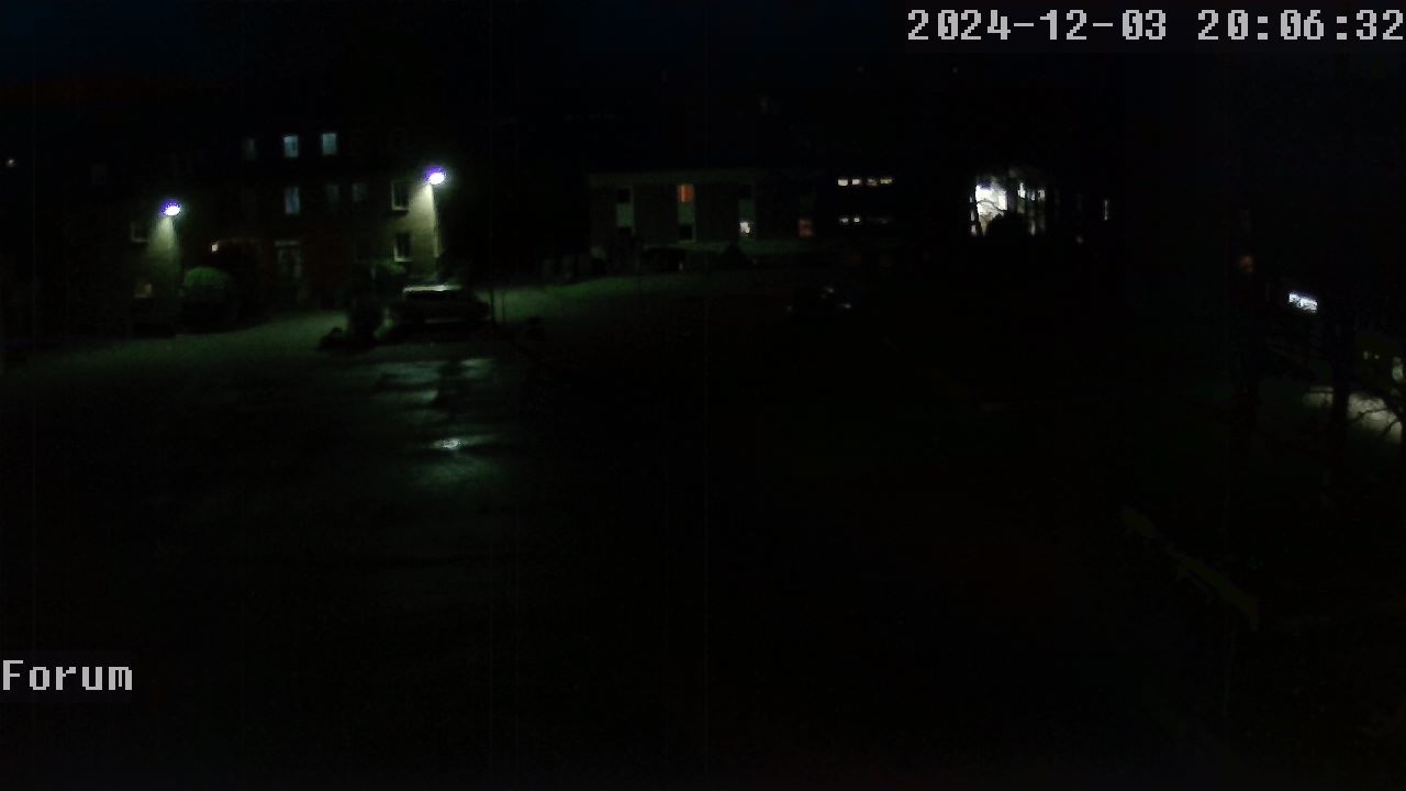 Webcam Schulhof 19:06