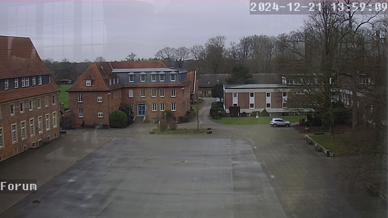 Webcam Schulhof 12:59