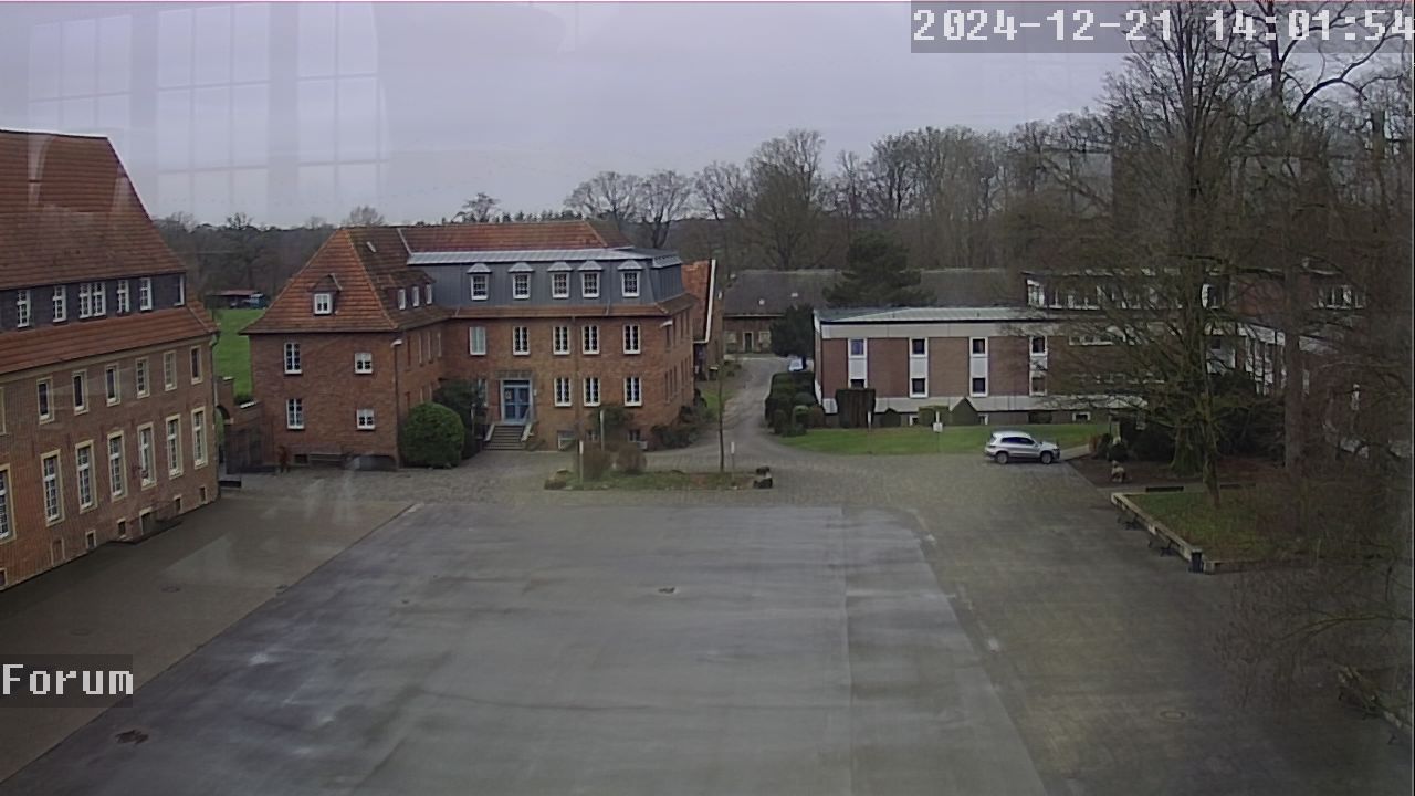 Webcam Schulhof 13:01