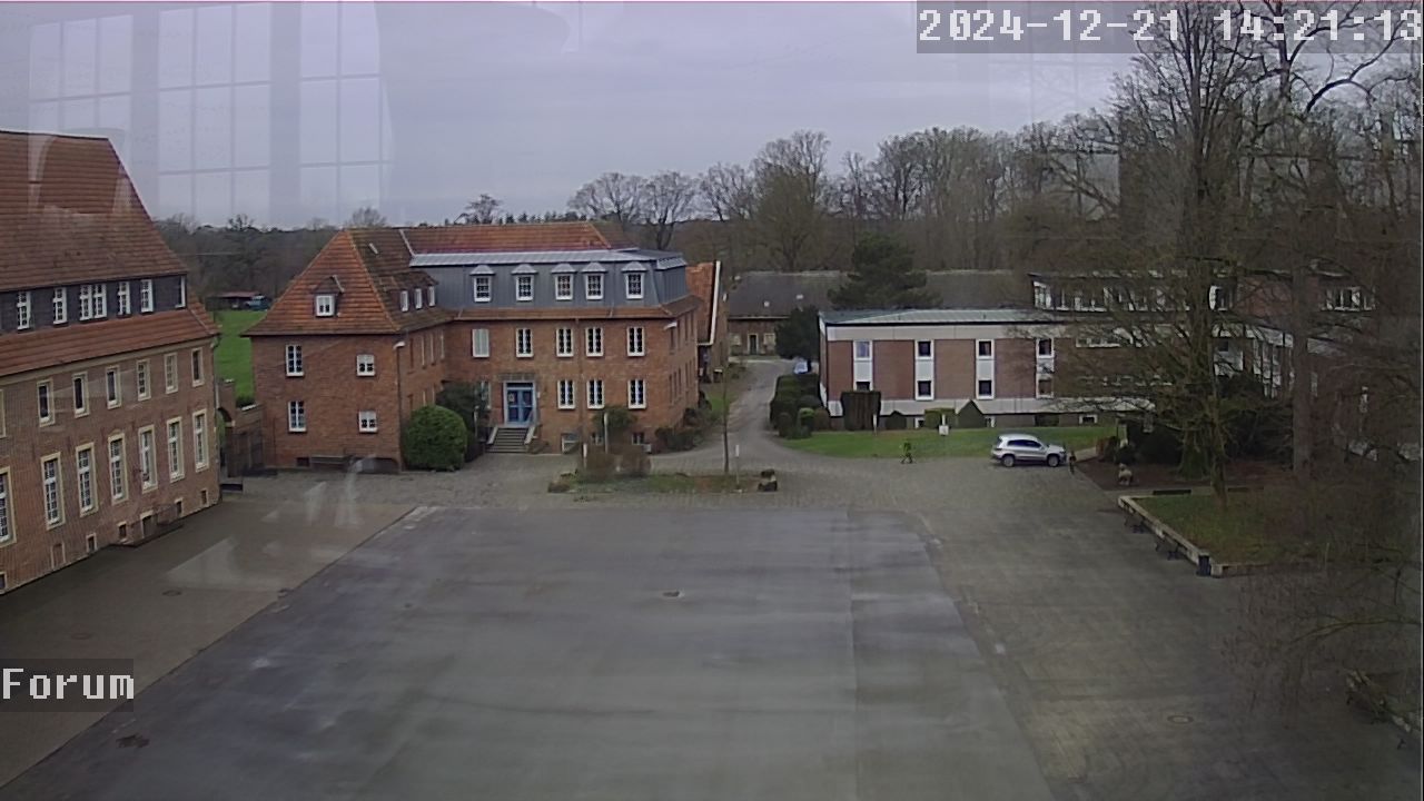 Webcam Schulhof 13:21