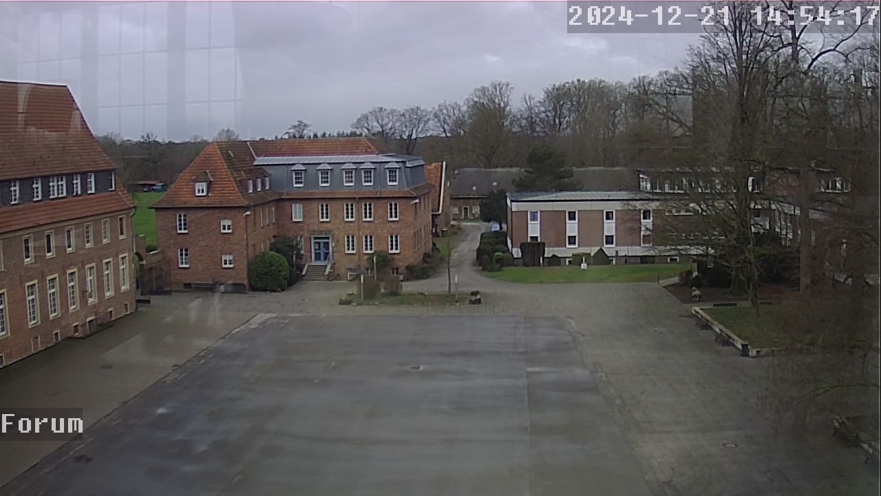 Webcam Schulhof 13:54