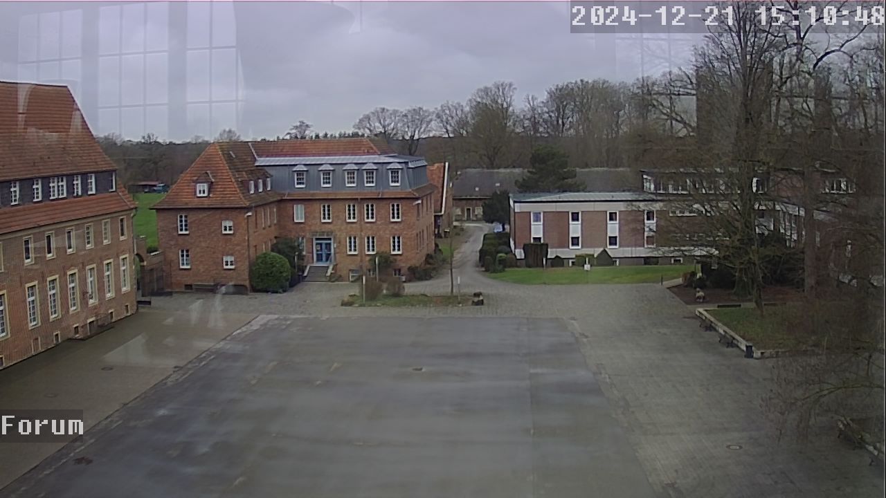 Webcam Schulhof 14:10