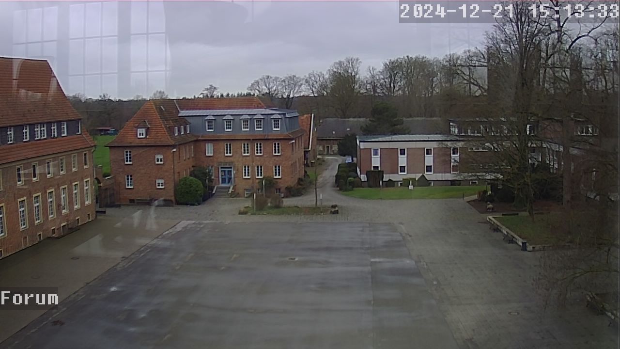 Webcam Schulhof 14:13