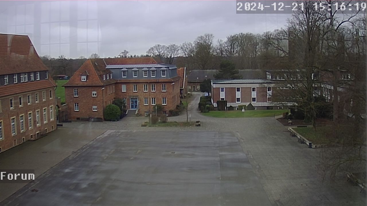 Webcam Schulhof 14:16