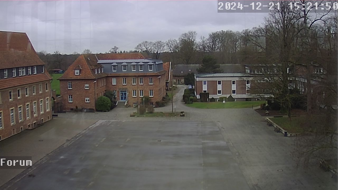 Webcam Schulhof 14:21