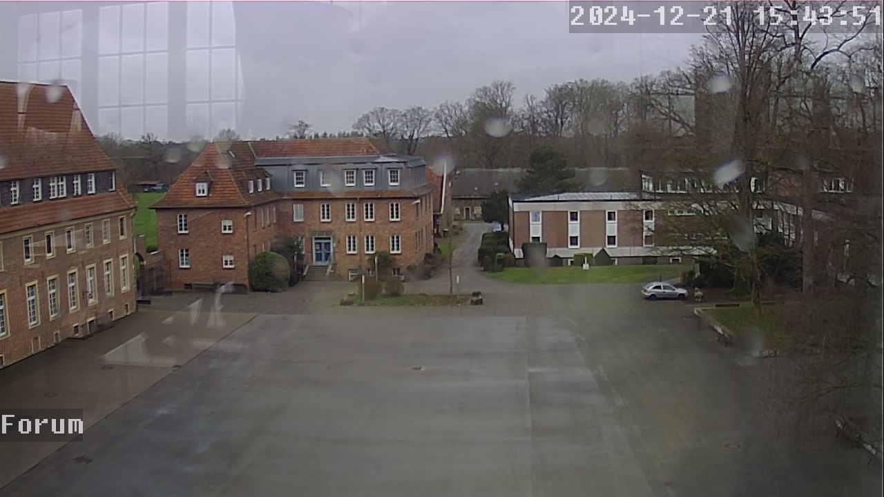 Webcam Schulhof 14:43