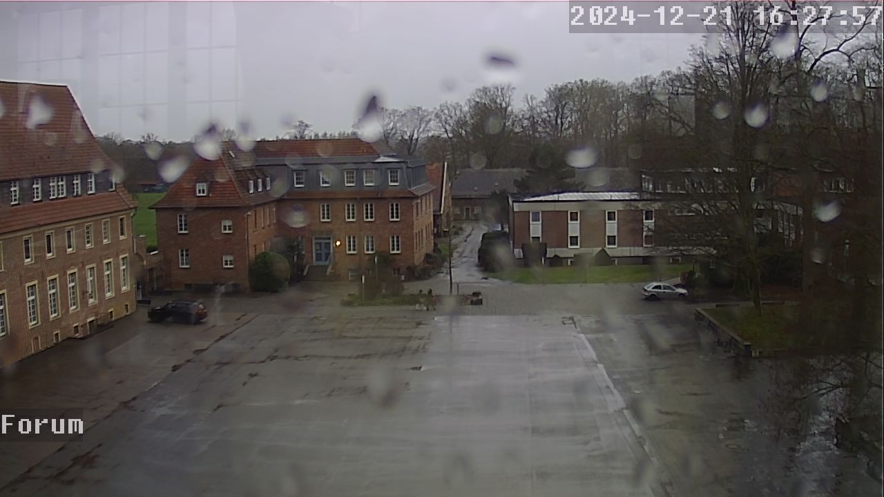 Webcam Schulhof 15:27