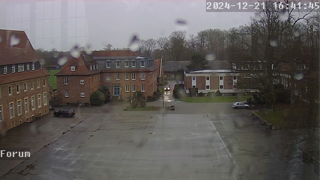 Webcam Schulhof 15:41