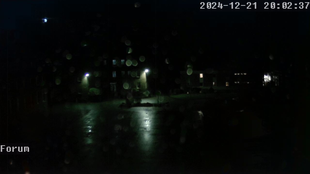 Webcam Schulhof 19:02