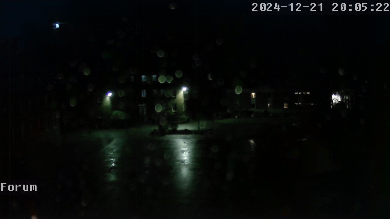 Webcam Schulhof 19:05