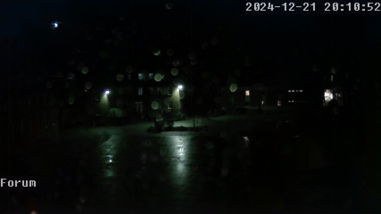 Webcam Schulhof 19:10