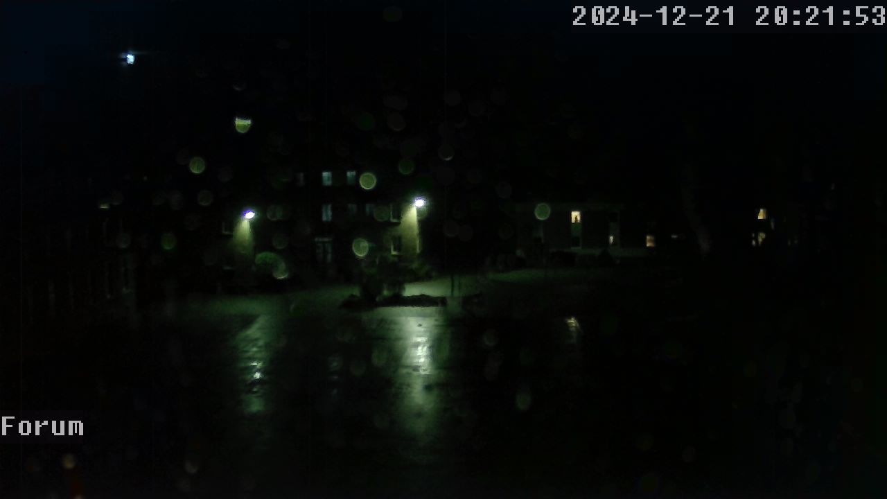 Webcam Schulhof 19:21