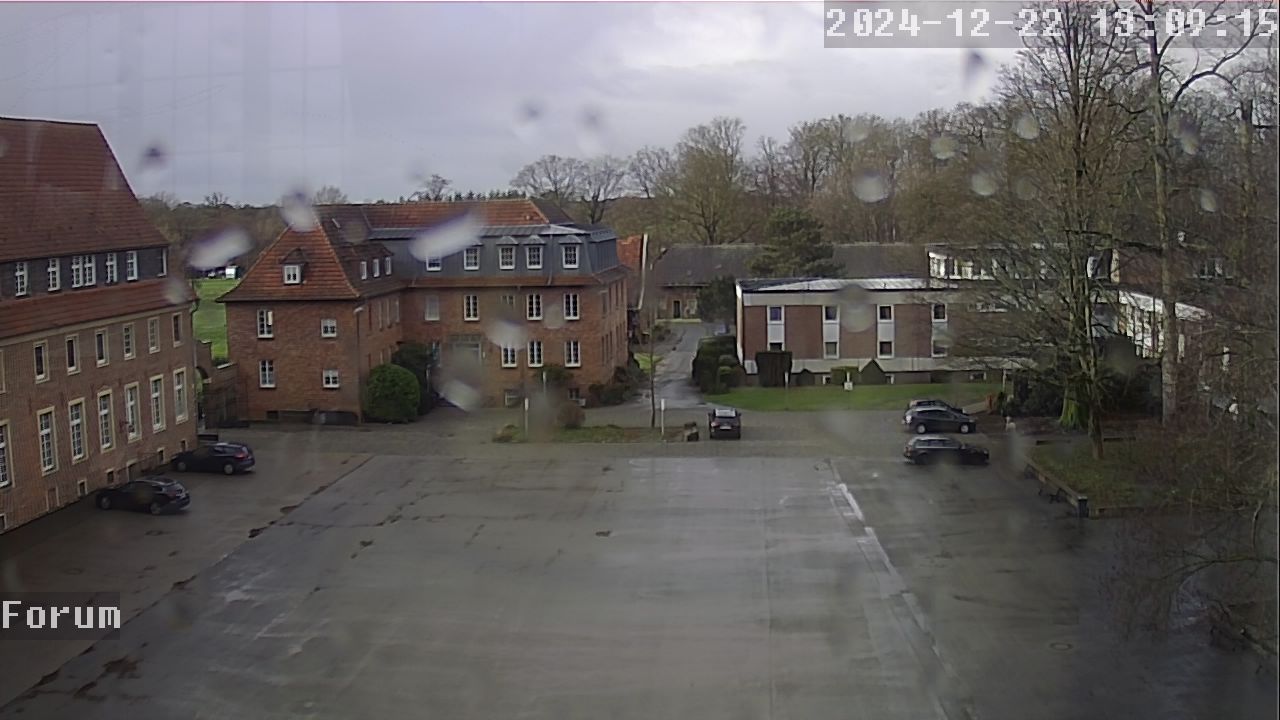 Webcam Schulhof 12:09