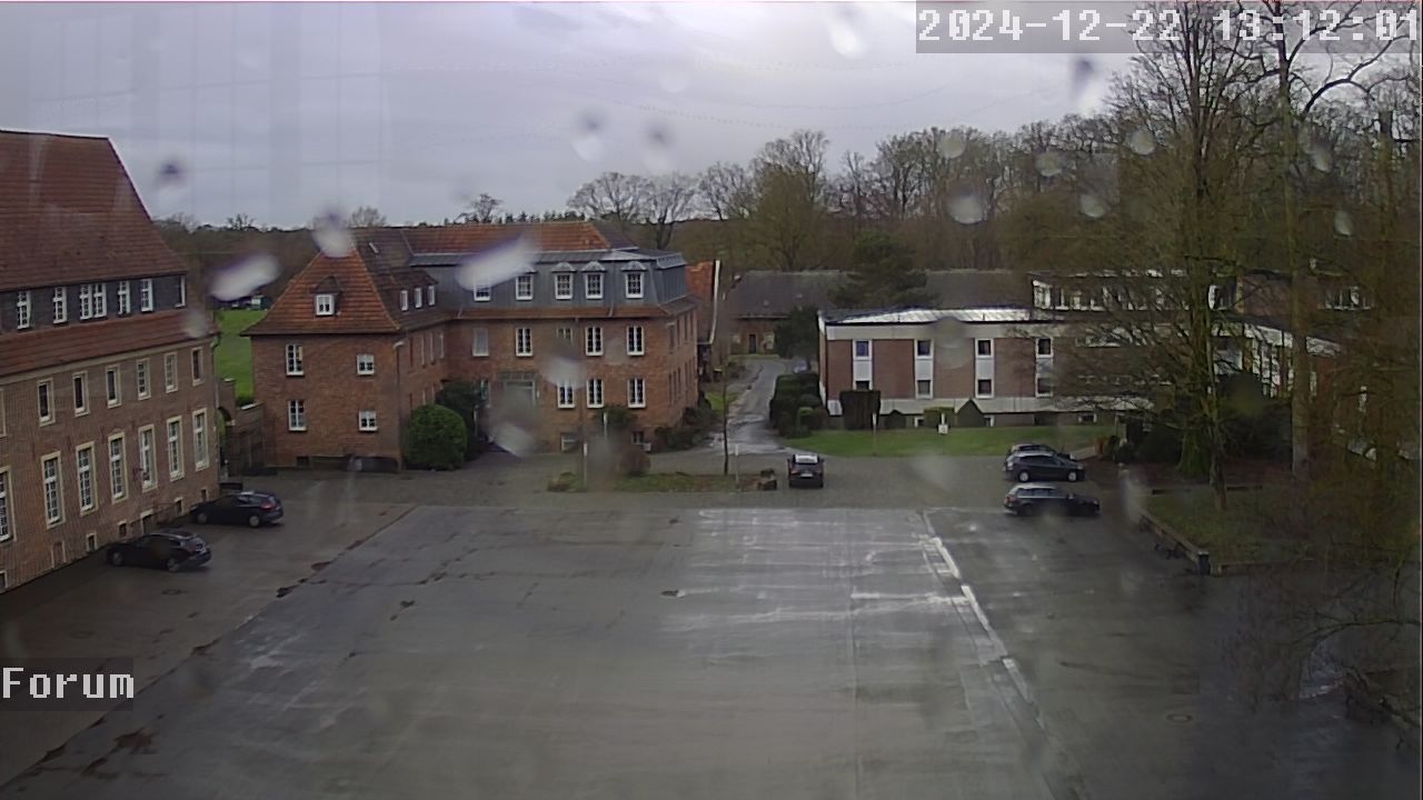 Webcam Schulhof 12:12