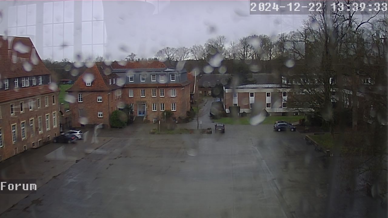 Webcam Schulhof 12:39