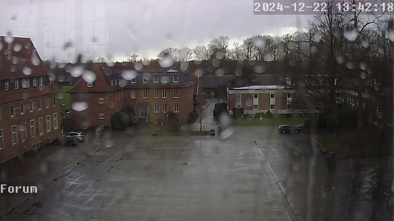 Webcam Schulhof 12:42