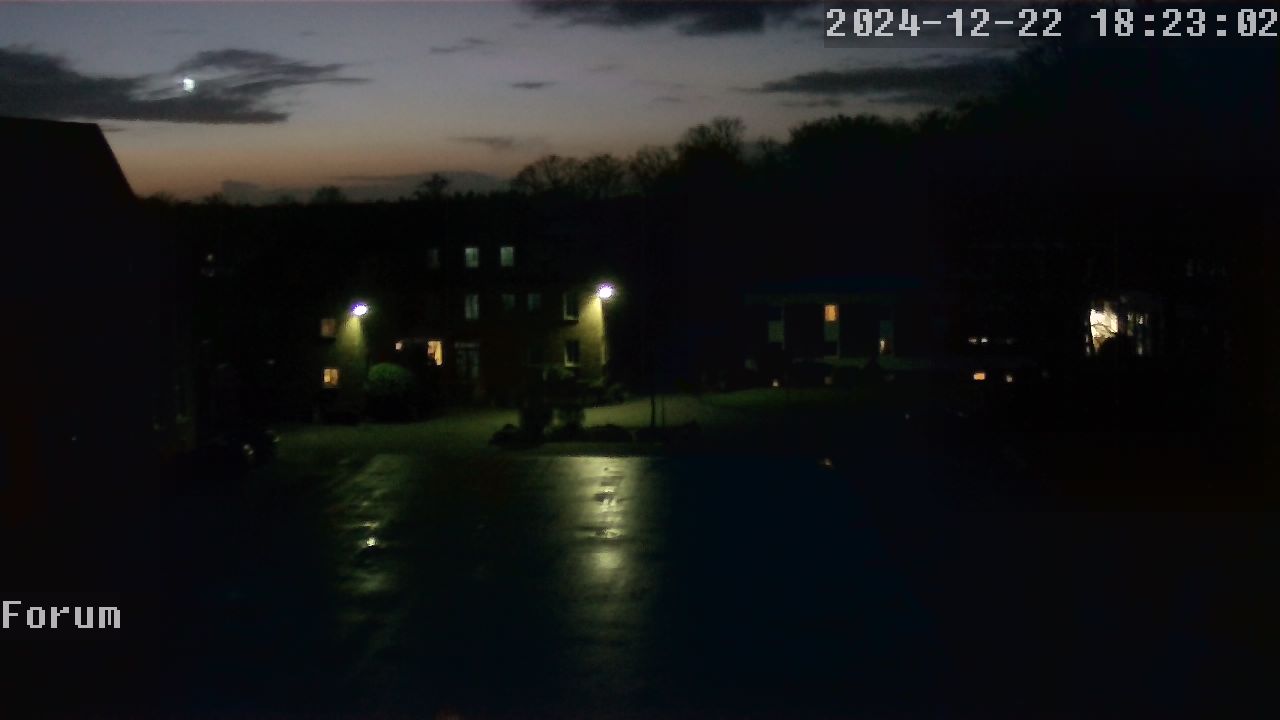 Webcam Schulhof 17:23