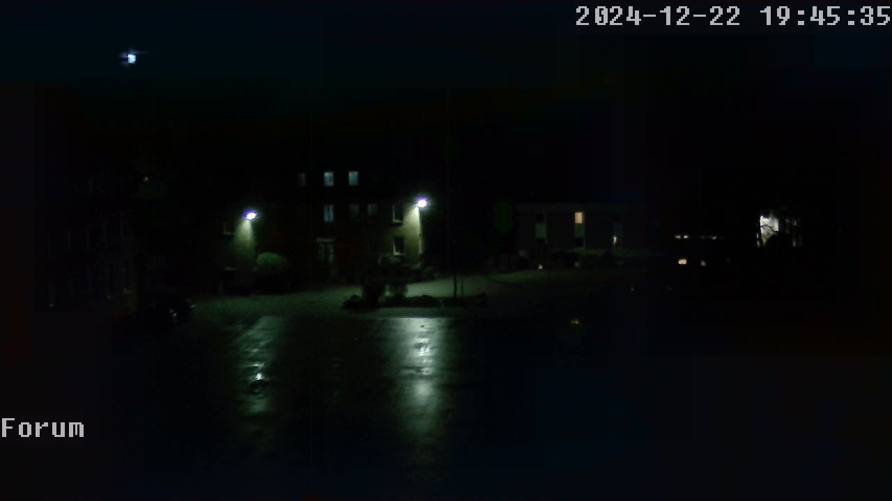 Webcam Schulhof 18:45