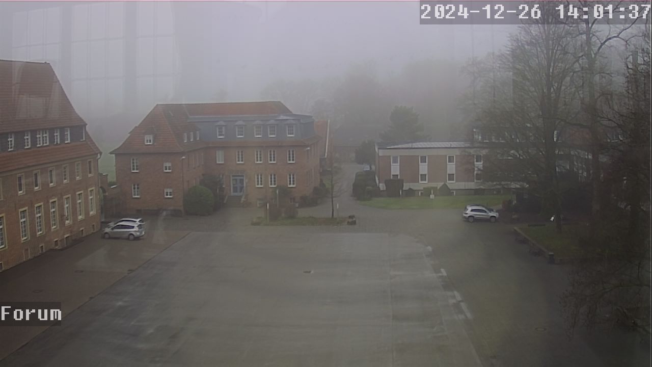 Webcam Schulhof 13:01