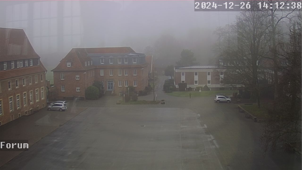 Webcam Schulhof 13:12