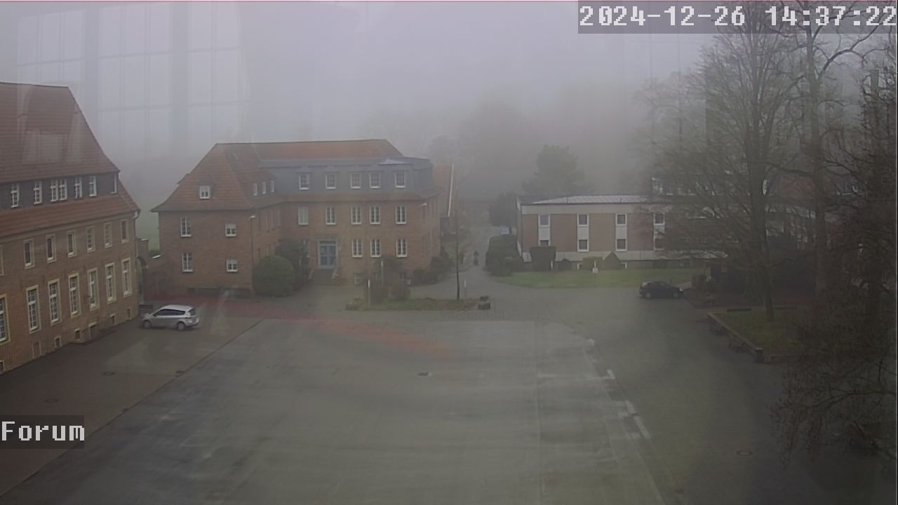 Webcam Schulhof 13:37