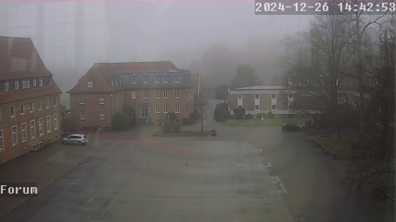 Webcam Schulhof 13:42