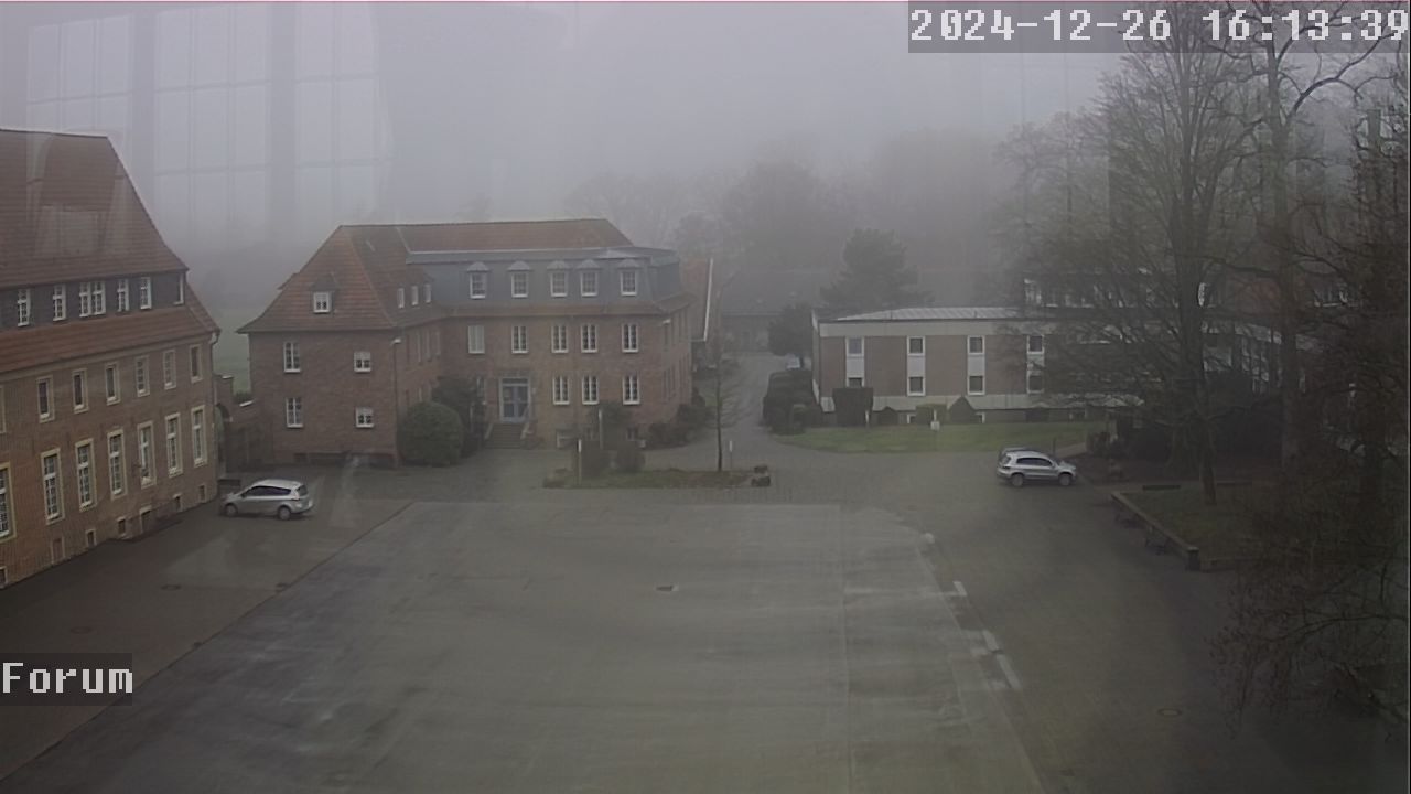 Webcam Schulhof 15:13