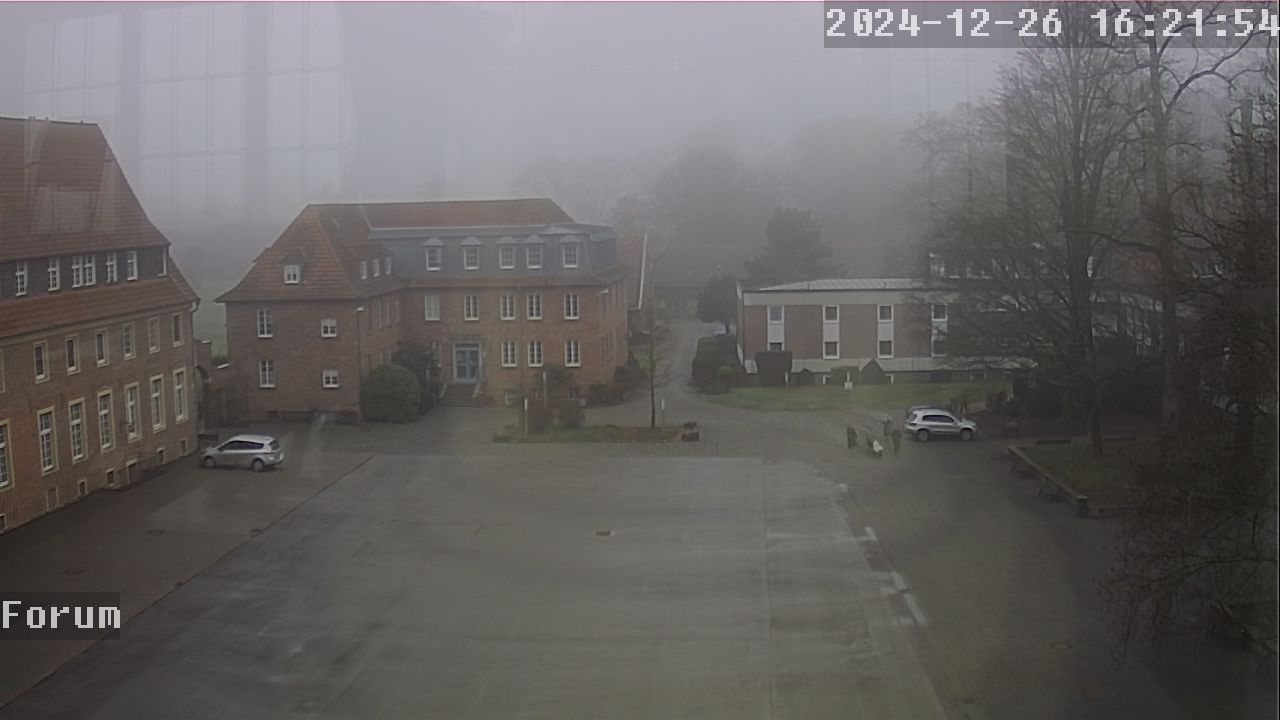 Webcam Schulhof 15:21