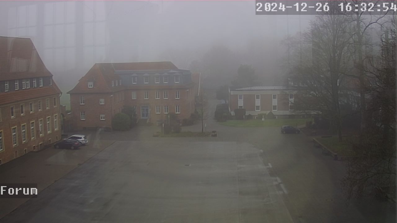 Webcam Schulhof 15:32