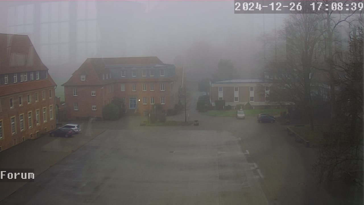 Webcam Schulhof 16:08